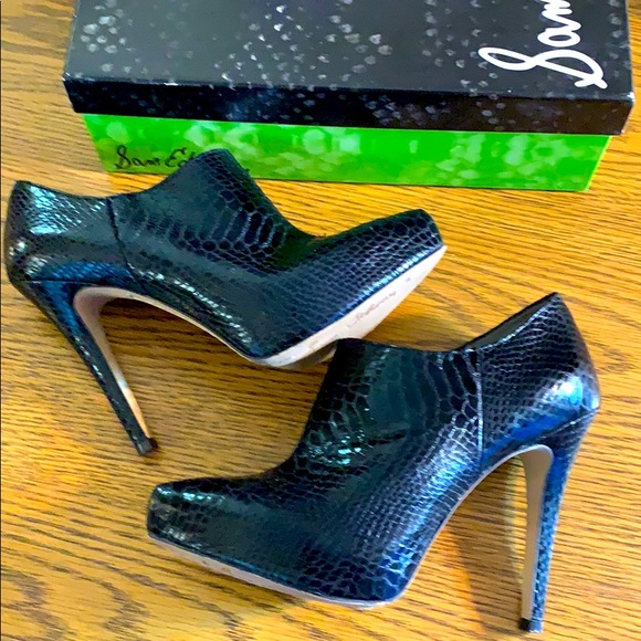 Sam Edelman Black Boa Print Booties - Picture 1 of 7